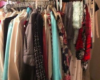 You gotta come clear out these amazing designer labels