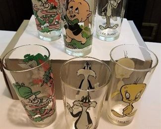Character Glasses Bugs Bunny, Twee tie Bird