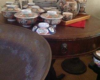 Imari and there and several occasional tables 