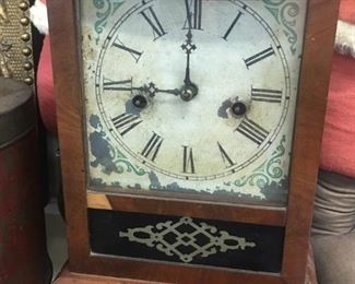 Mantle Clock