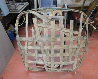 Tobacco Basket
