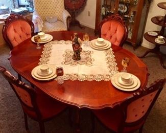 Dining set