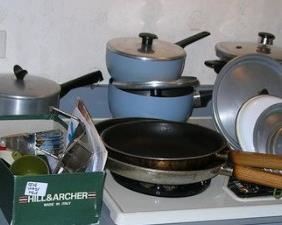 Pots and pans, bakeware, cookware