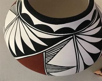 Acoma pottery wedding bowl S.Chino 1992