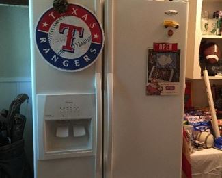 This fridge for sale and is very clean and work perfect.