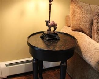Camel lamp