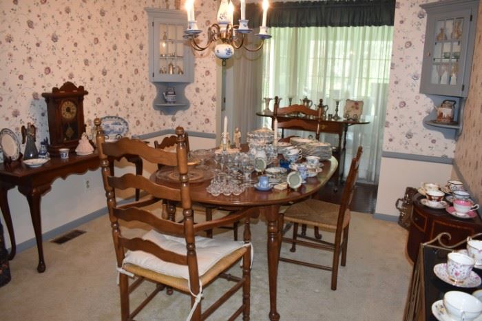 Dining Room Table Chairs Overview