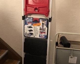 Cosco step ladder