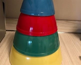 Mint Vintage Pyrex