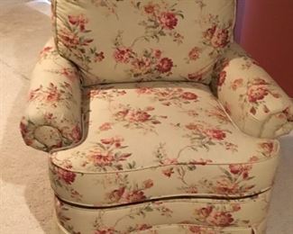 Craftmaster flowered chair.  37"w x 36"h . Excellent condition!  Purchased from Wheeler's.  $200