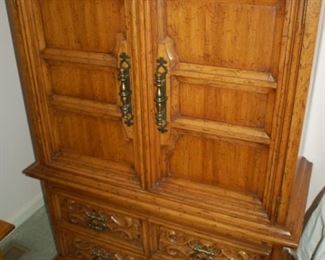 Drexel 2 door, 5 drawer cabinet/dresser, 42"W x 20" D x 56"H
