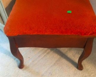 red foot stool. green dot item