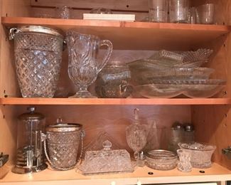 Crystal serving and entertaining pieces