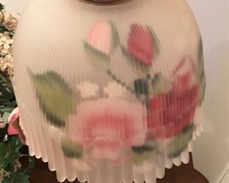 Lead pleated glass painted lamp