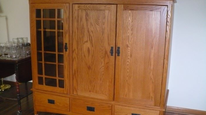 this beautiful cabinet made by the Amish 
