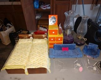 Vintage Barbie Matching Beds,
Sofa & chair, coffee table, end table, dresser