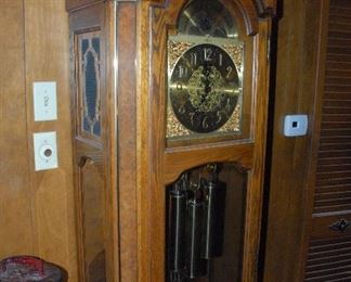 Howard Miller Grandfather clock. Keeps time beautifully and has three chime modes.