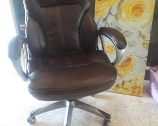 Another like new office chair.