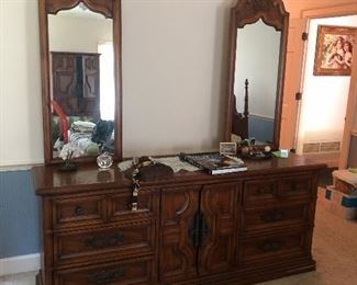 Mid Century Stanley 2 mirror Dresser matches King headboard, 2 nightstands, and armoire