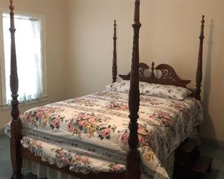 Four poster bed