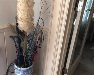 Ceramic umbrella and cane stand