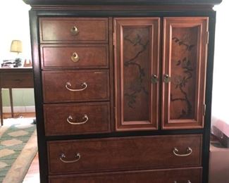 Chest of drawers. Located upstairs bedroom.