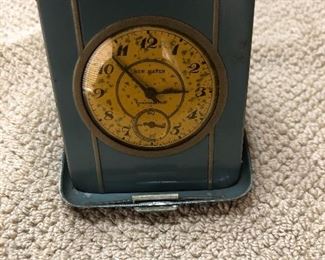 Vintage removable pocket watch in travel case