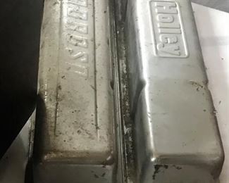 The other halves of Holley & Moroso engine valve covers