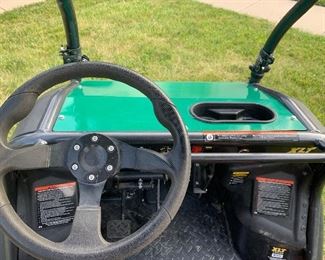 Yardsport XLT YS200 4x2 Light Utility Vehicle