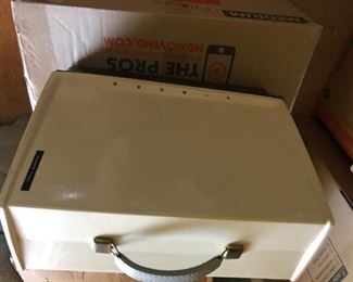 Singer Sewing Machine Cover