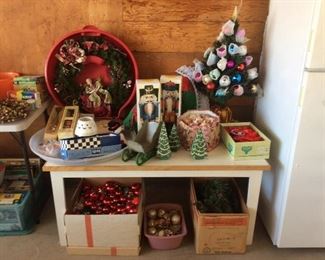 Holiday items