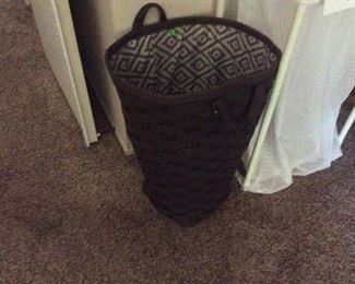 Hamper