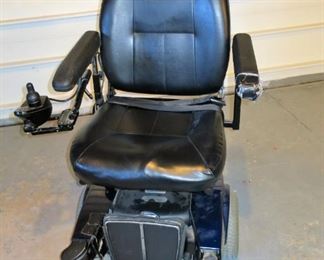 Pronto electric wheelchair