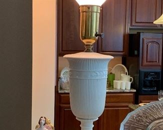 Vintage Urn Lamp