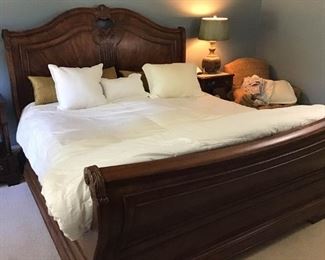King size bed and matching dresser            https://ctbids.com/#!/description/share/189825