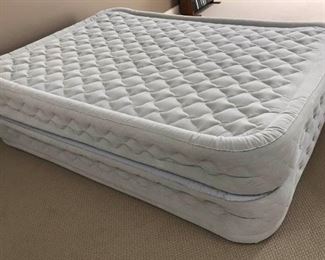 Queen size air mattress https://ctbids.com/#!/description/share/189844