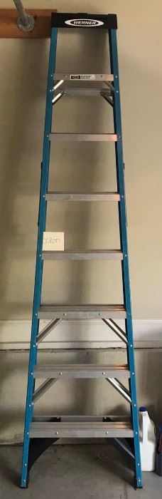 WERNER 8' Fiberglass stepladder       https://ctbids.com/#!/description/share/189849