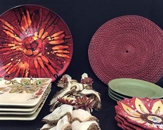 Floral dishware, placemats and napkins https://ctbids.com/#!/description/share/189856