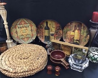 Decorative plates and decor  https://ctbids.com/#!/description/share/189859