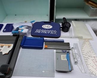 Templates and curves