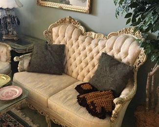 Victorian Style Living Room Set
