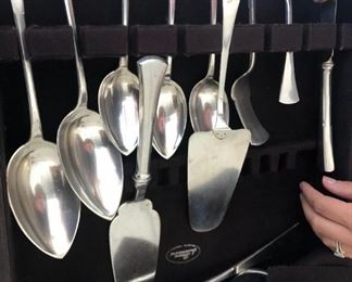 Serving Pieces