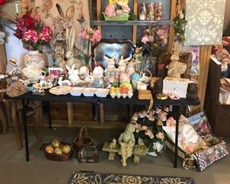 Easter section - There are some great pieces here if you like decorating for Easter! 