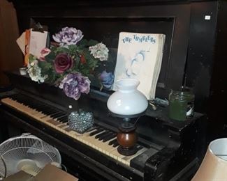 Antique piano , repurpose project. 