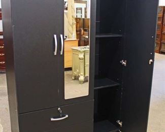 NEW Gentlemen Chifferobe with Mirror and Key 

Auction Estimate $100-$300 – Located Dock 

  
