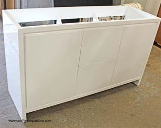  NEW White Lacquer Style Bathroom Vanity Base Cabinet

Auction Estimate $100-$300 – Located Dock 