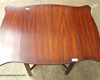  SOLID Mahogany “Henkel Harris Furniture – SPNEA” Stretcher Base One Drawer Drop Side Lamp Table

Auction Estimate $300-$600 – Located Inside 