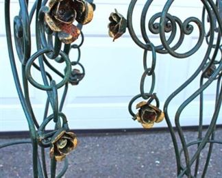  Pair of Outdoor Metal Flower Planters with Hand Painted Decorative Flowers

Auction Estimate $200-$400 each – Located Out Front 