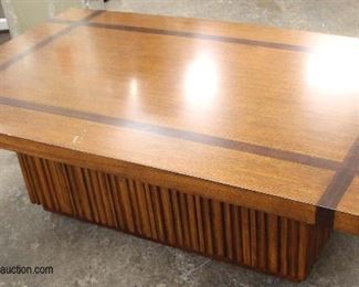 NEW Decorator Bamboo Base 2 Tone Coffee Table

Auction Estimate $100-$300 – Located Inside 
