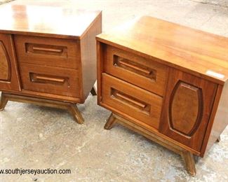 5 Piece Mid Century Modern Danish Walnut Bedroom Set with Fitted Interior and Glass Front Drawers 

Auction Estimate $400-$800 – Located Inside
